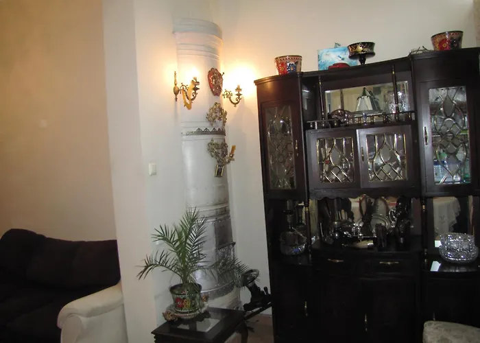 Apartment On Melashvili 24