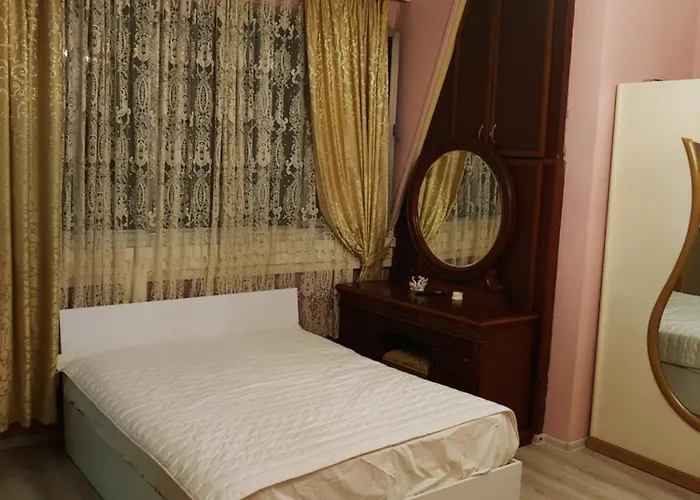 Apartment On Melashvili 24